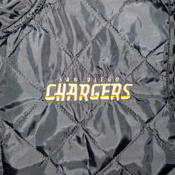 NFL Pro Line San Diego Chargers Puffer Vest XL - Picture 2 of 5